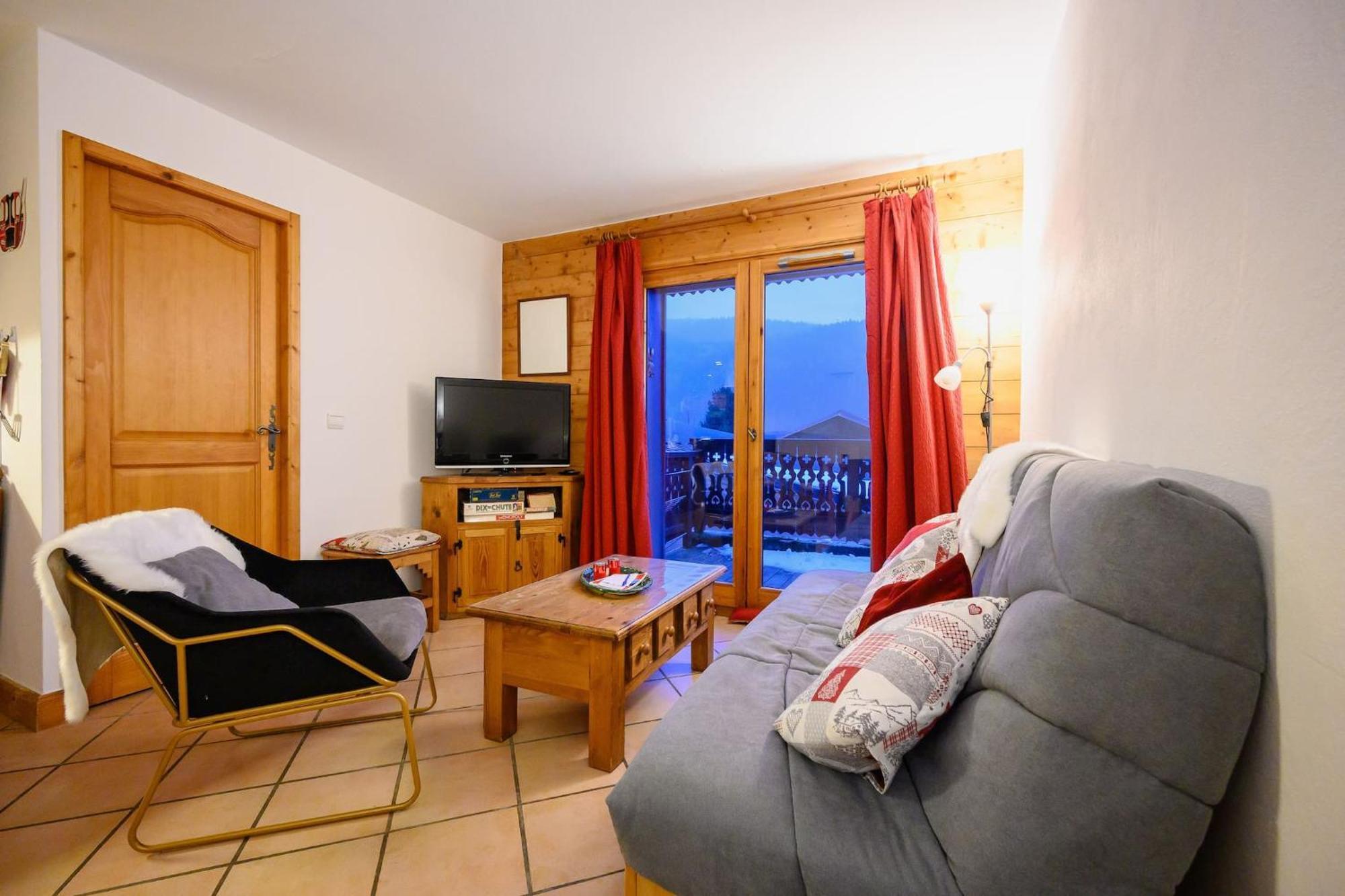Appartement Bellevue Au Pied Des Pistes เลอุชส์ ภายนอก รูปภาพ