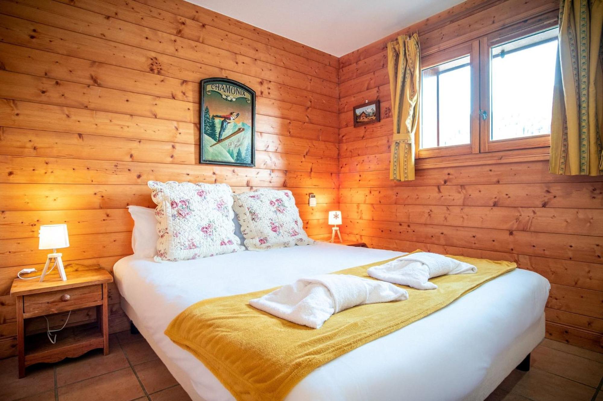 Appartement Bellevue Au Pied Des Pistes เลอุชส์ ภายนอก รูปภาพ